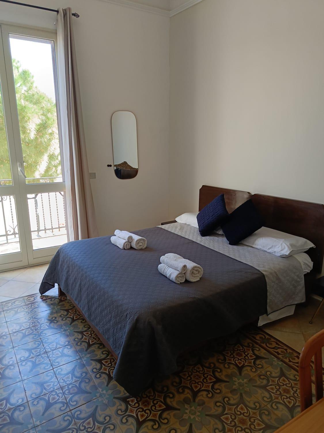 Bed and Breakfast Da Cappellini Изола-делле-Феммине Экстерьер фото